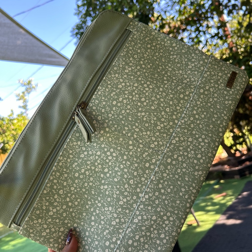 Typo laptop case
